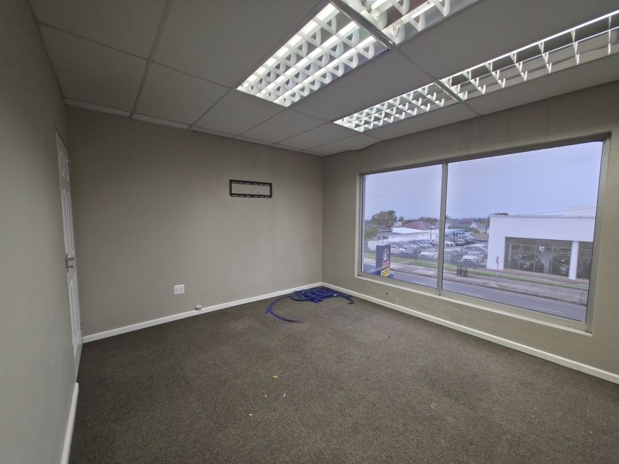 To Let Commercial Property for Rent in Berea Eastern Cape
